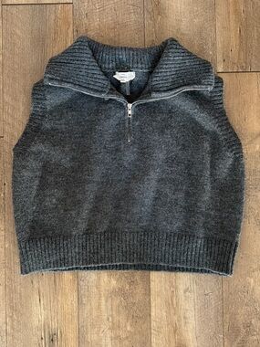 entro Charcoal Gray Half-Zip Sweater Vest